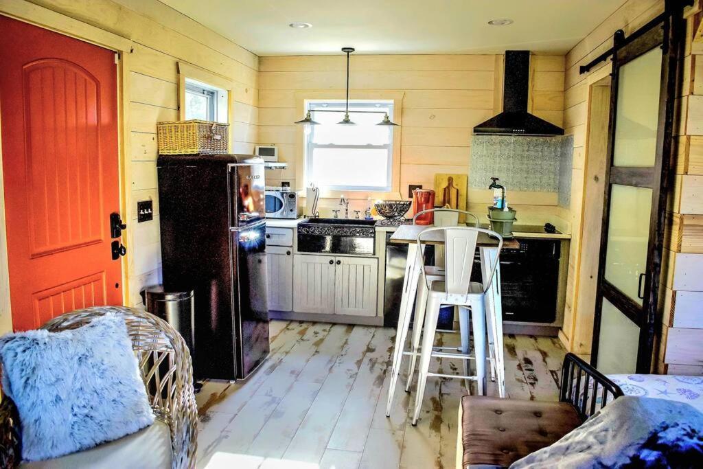 Secluded Tiny House By The Marsh With Hunting Island Beach Pass Frogmore Exterior photo